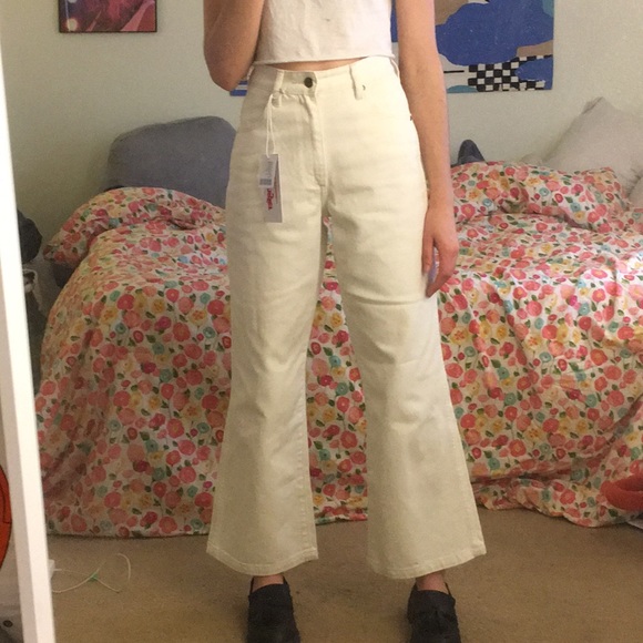 urban outfitters white jeans